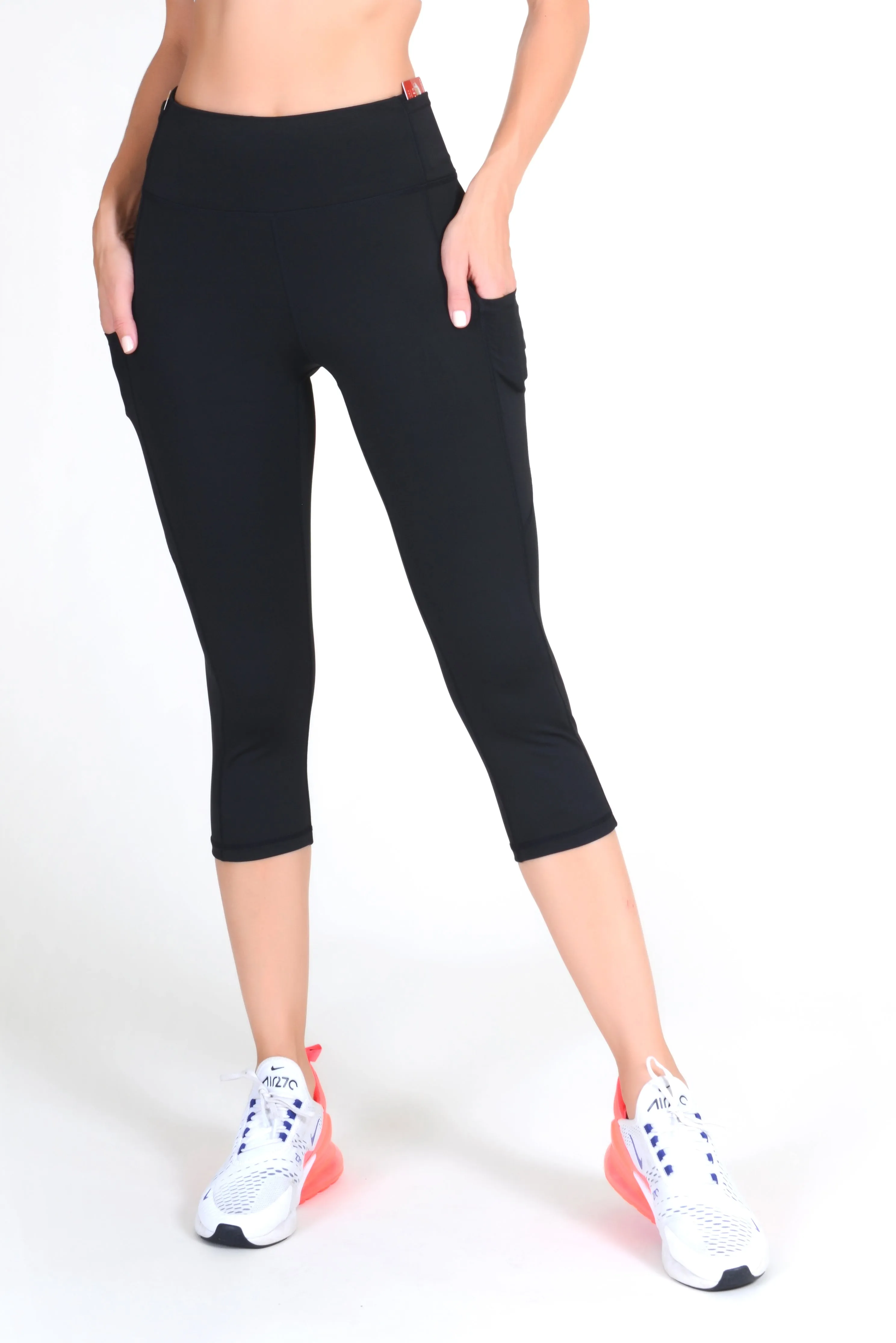 Active 5-Pocket Capri Leggings