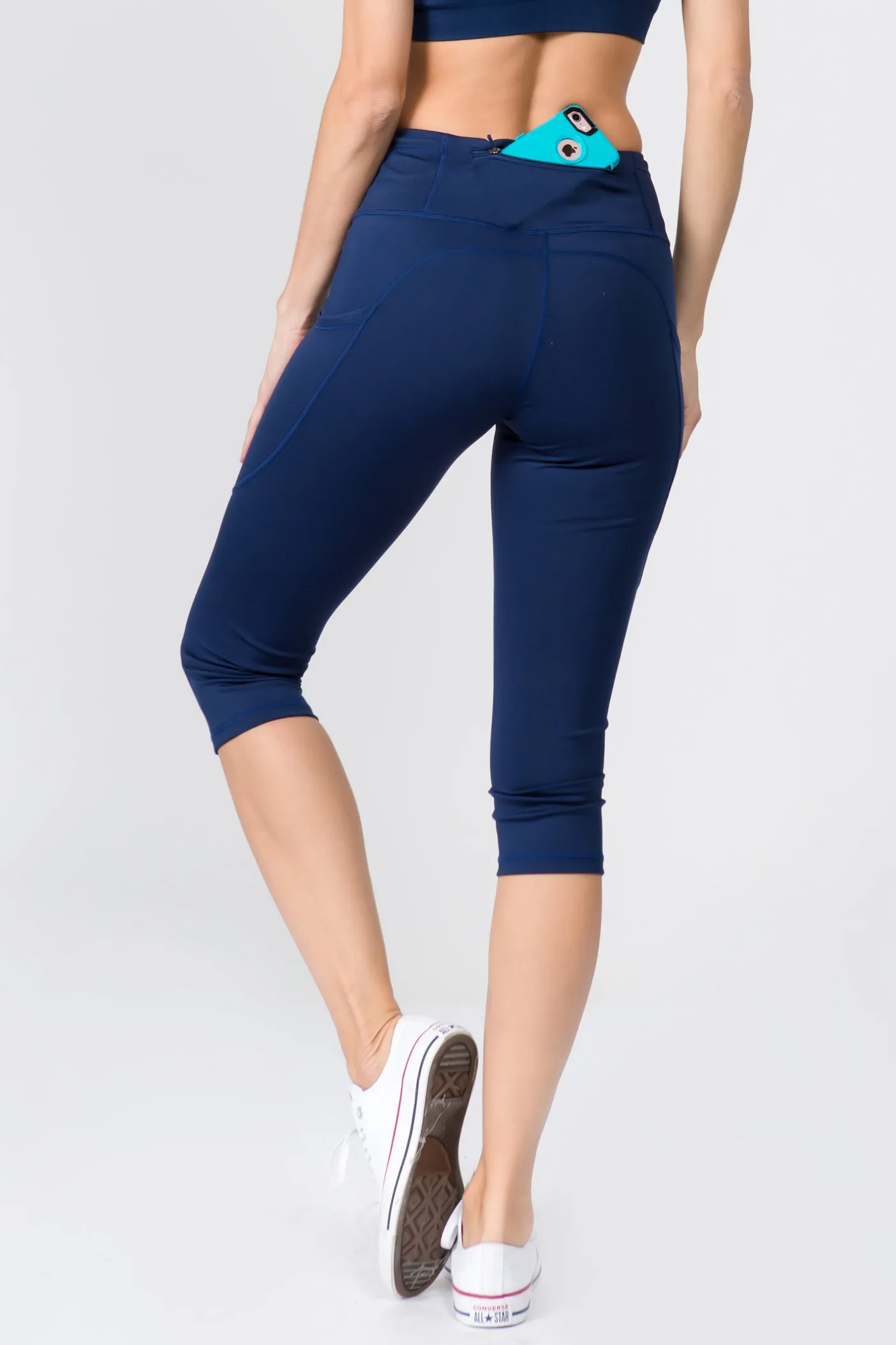 Active 5-Pocket Capri Leggings