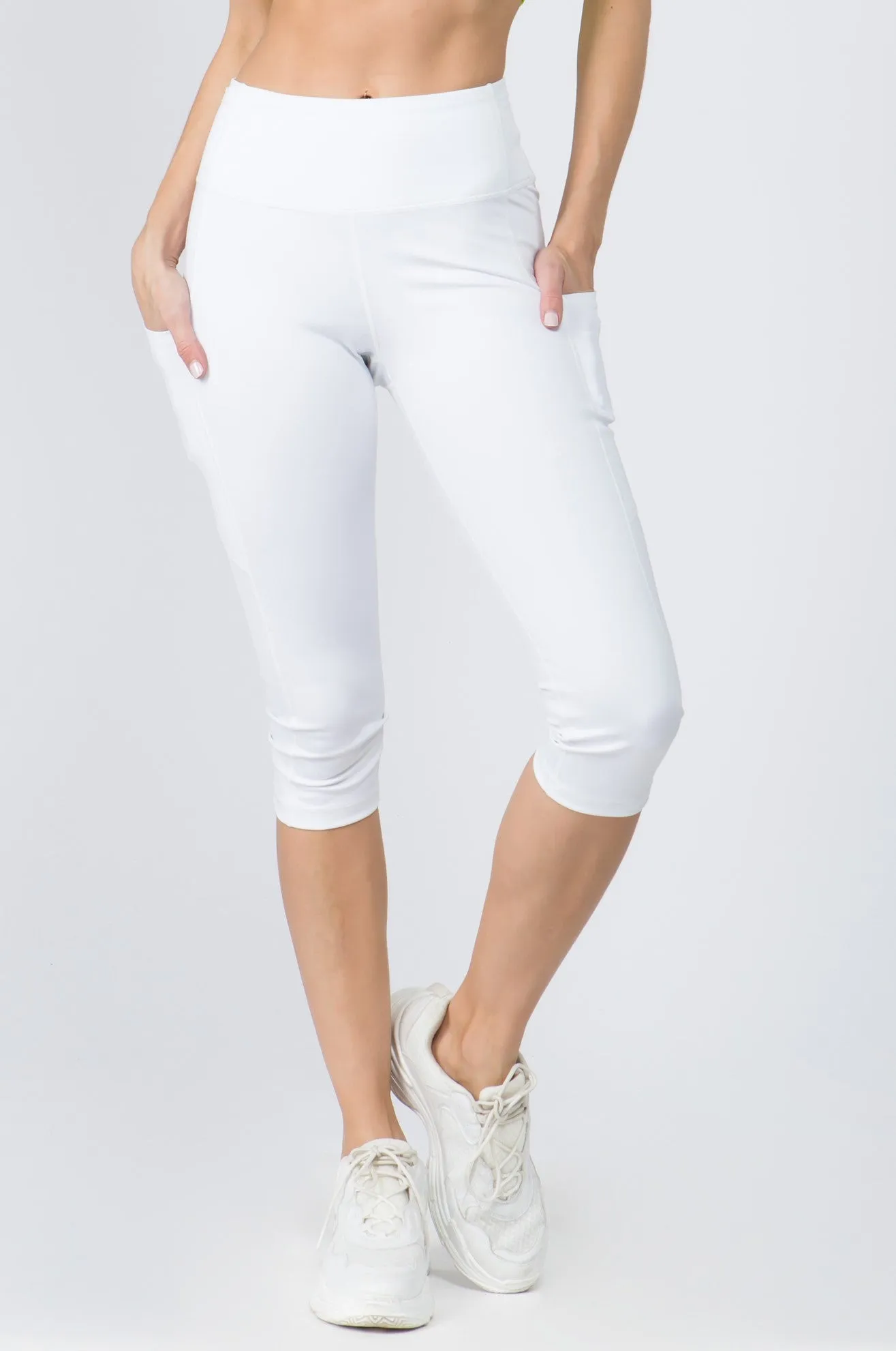 Active 5-Pocket Capri Leggings