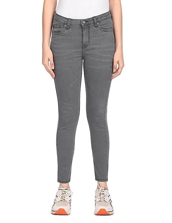 Aeropostale Women Grey Mid Rise Clean Look Jeans