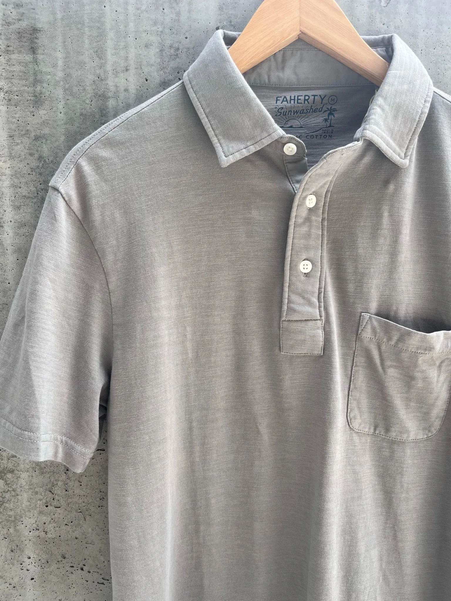 Faherty Sunwashed Polo Wind Grey