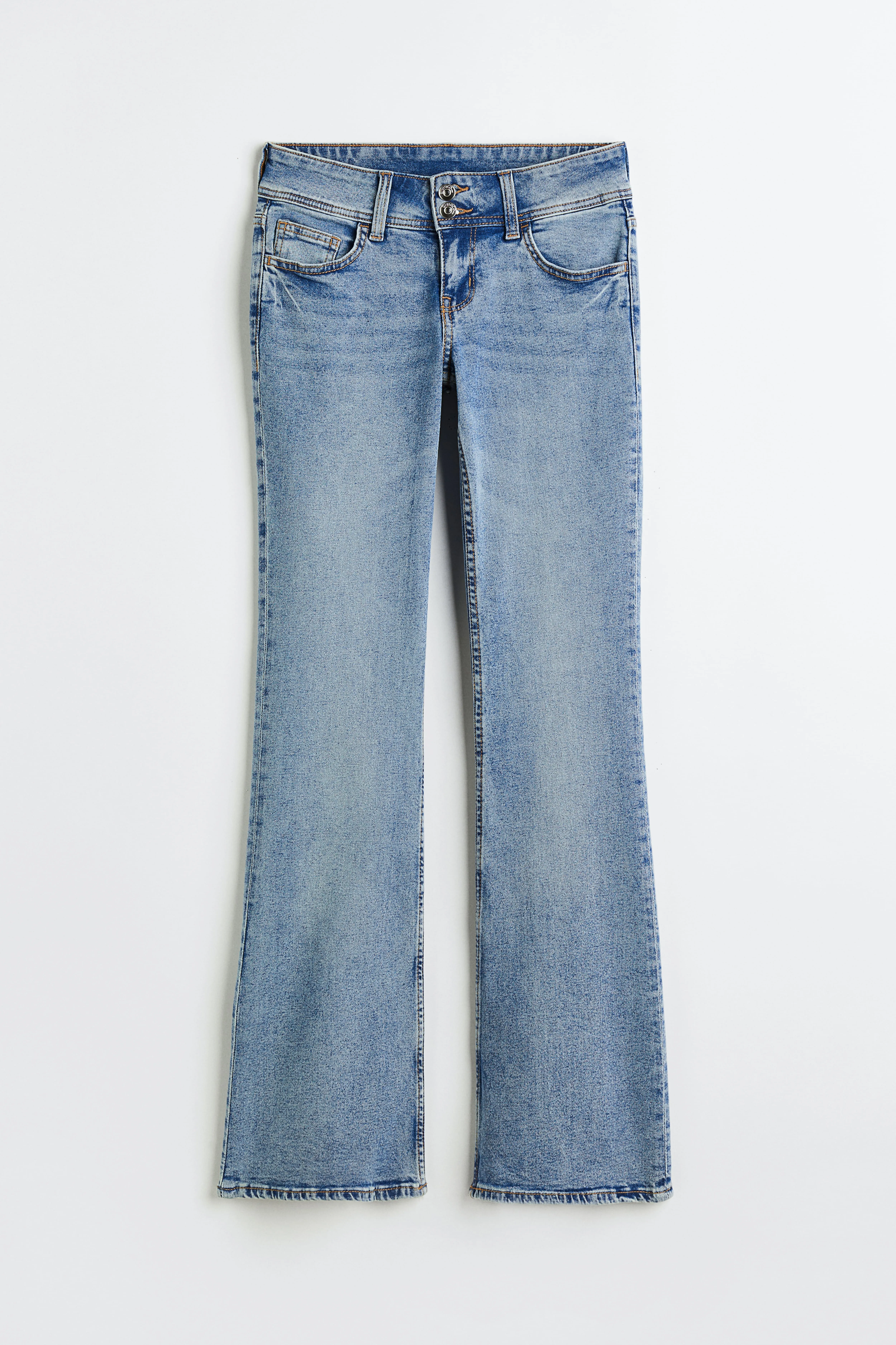 Flared Low Jeans - Low waist - Long - Light denim blue - Ladies | H&M GB