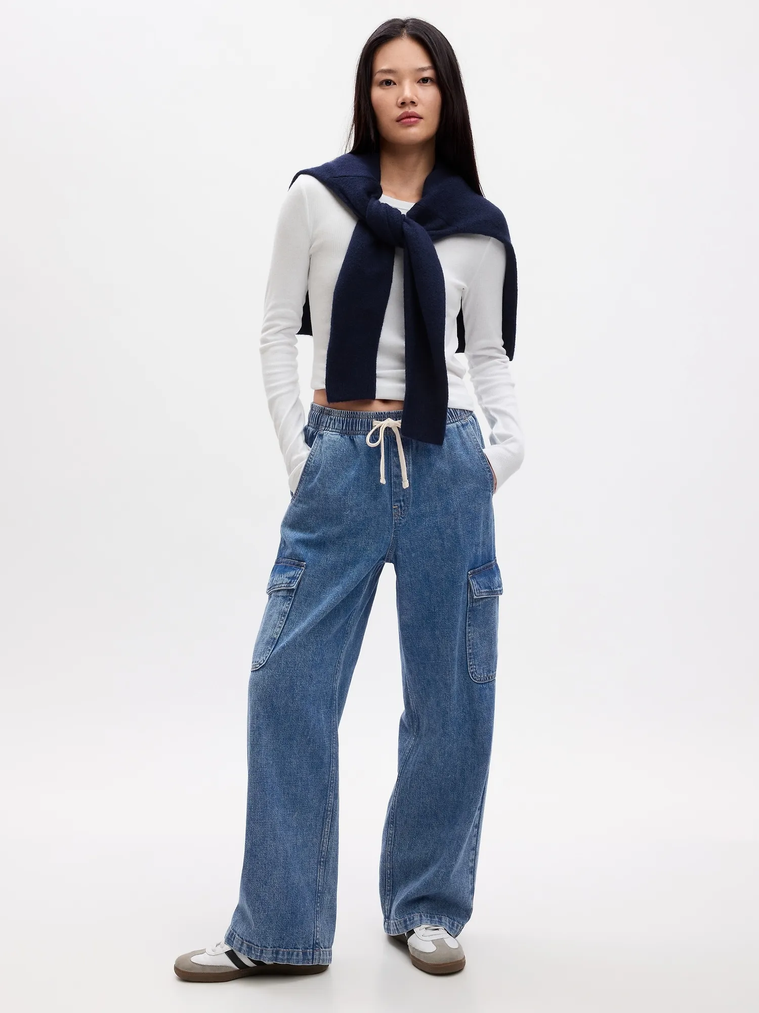 High Rise Wide-Leg Cargo Pull-On Jeans