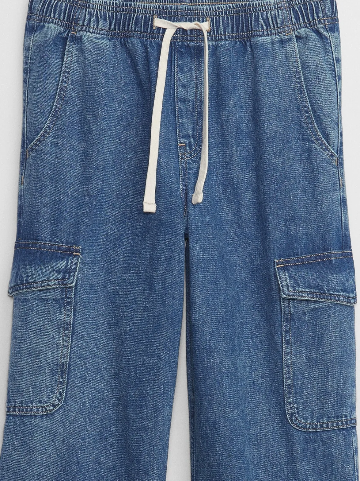 High Rise Wide-Leg Cargo Pull-On Jeans