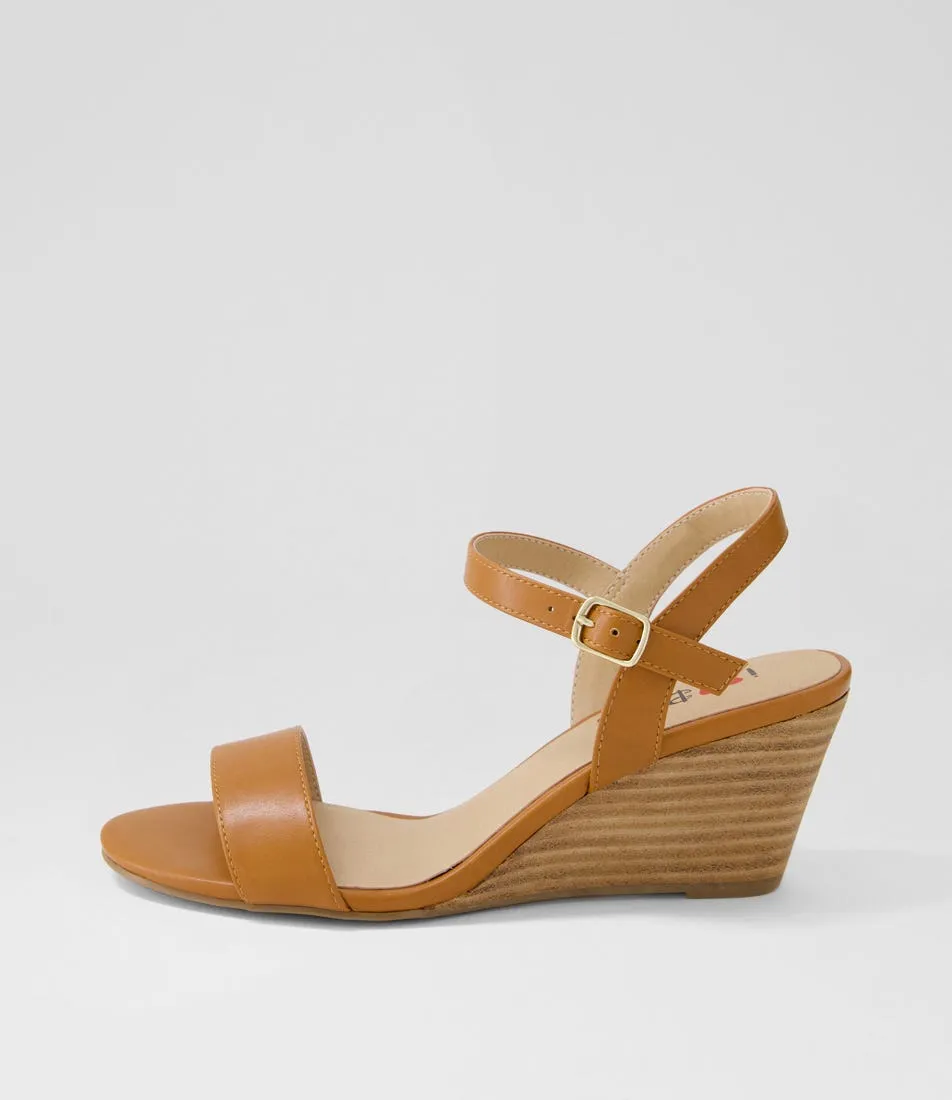 I LOVE BILLY Gundy Tan Sandals