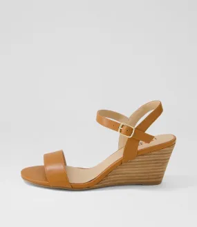 I LOVE BILLY Gundy Tan Sandals