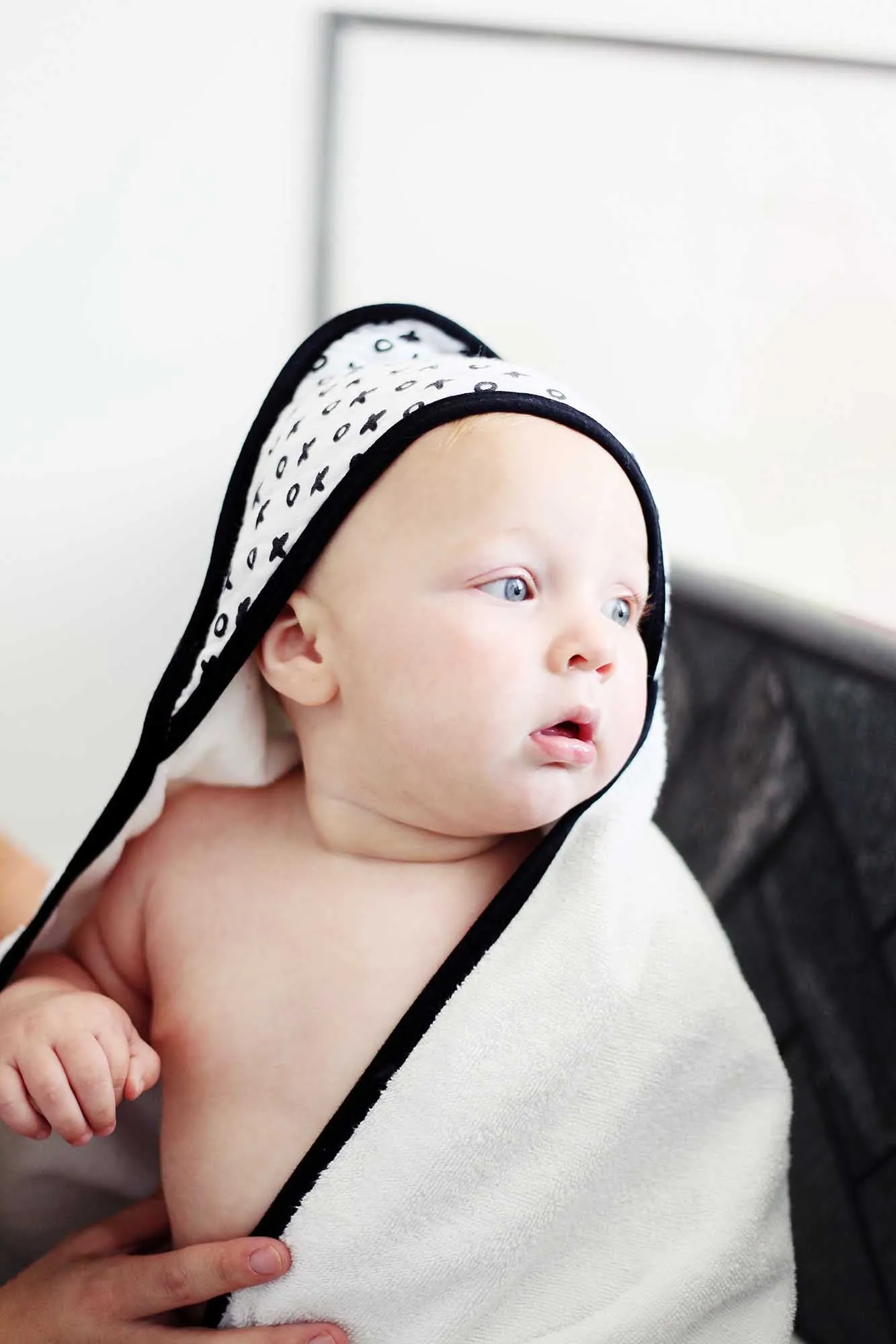 Organic Cotton Muslin + Terry Hooded Towel -  XO