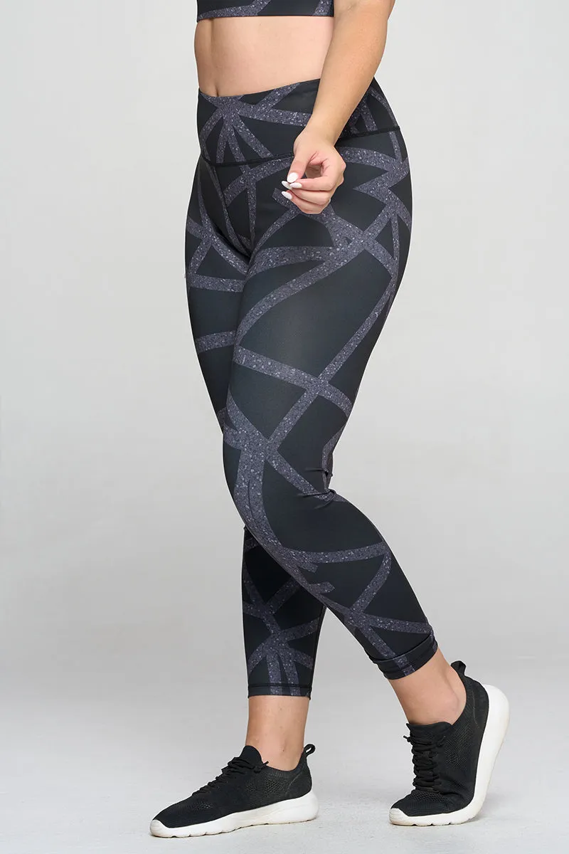 Plus Size Smoky Abstract Grid Workout Leggings