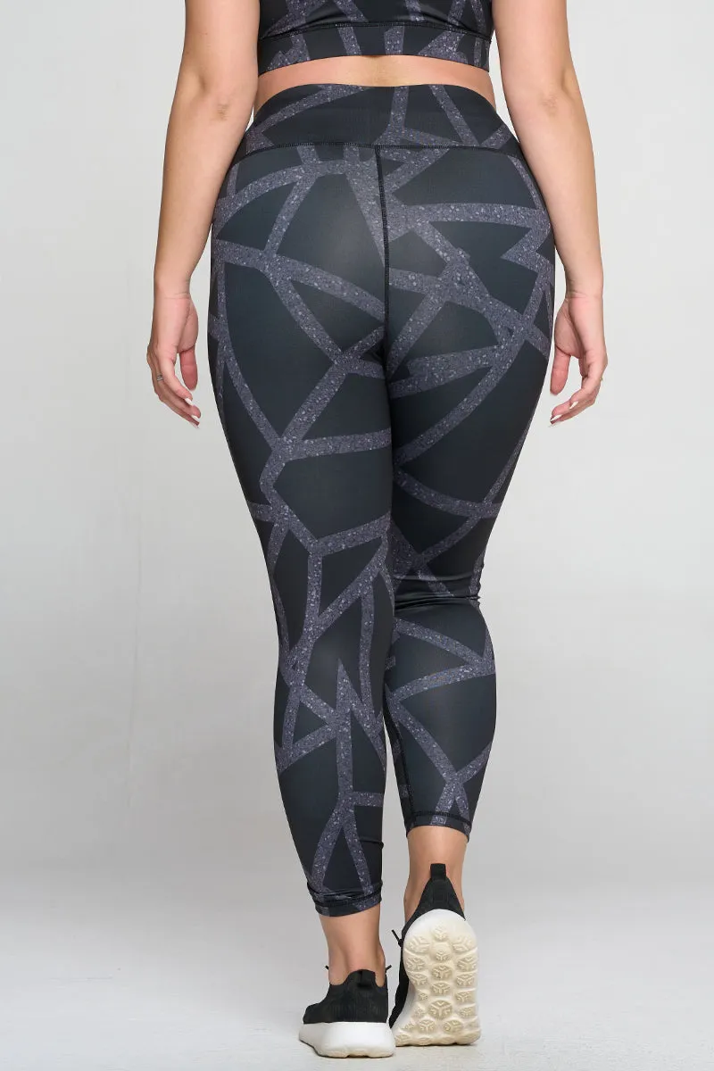 Plus Size Smoky Abstract Grid Workout Leggings