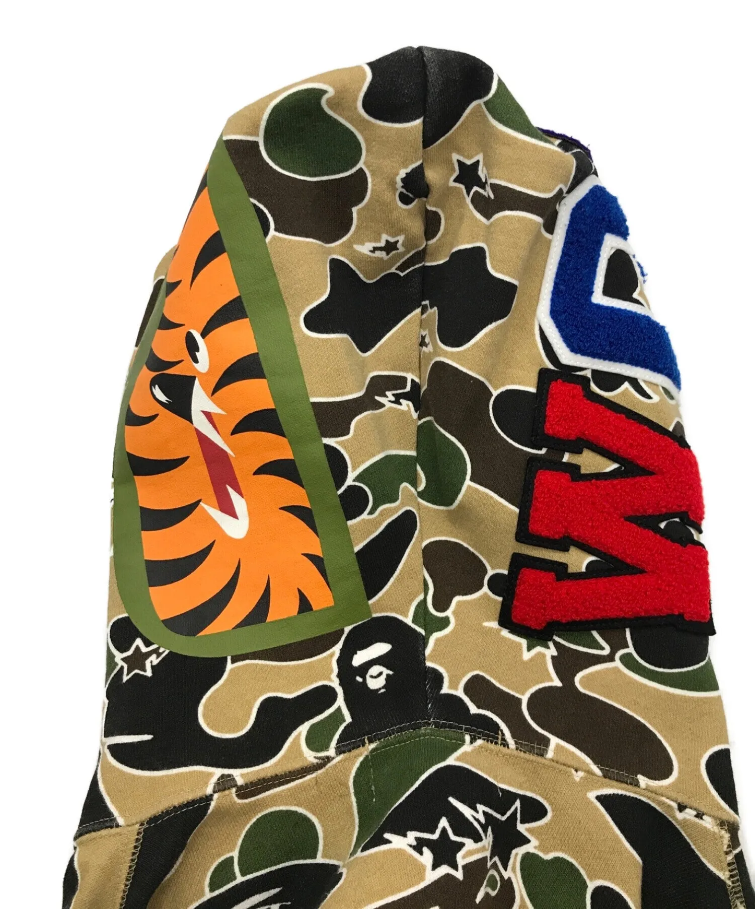 [Pre-owned] A BATHING APE Camo Zip-up Shark Hoodie 001zph801004m