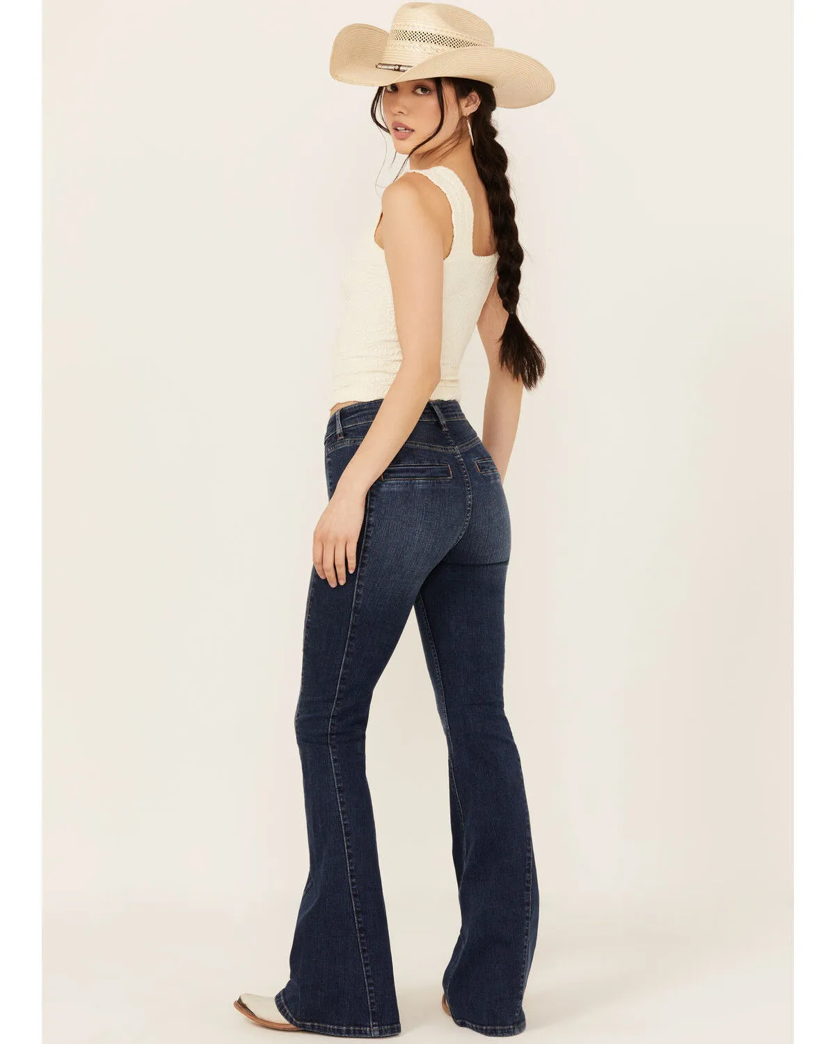 Product Name:  Shyanne Women's Dark Wash Delaney Flare Stretch Denim Jeans