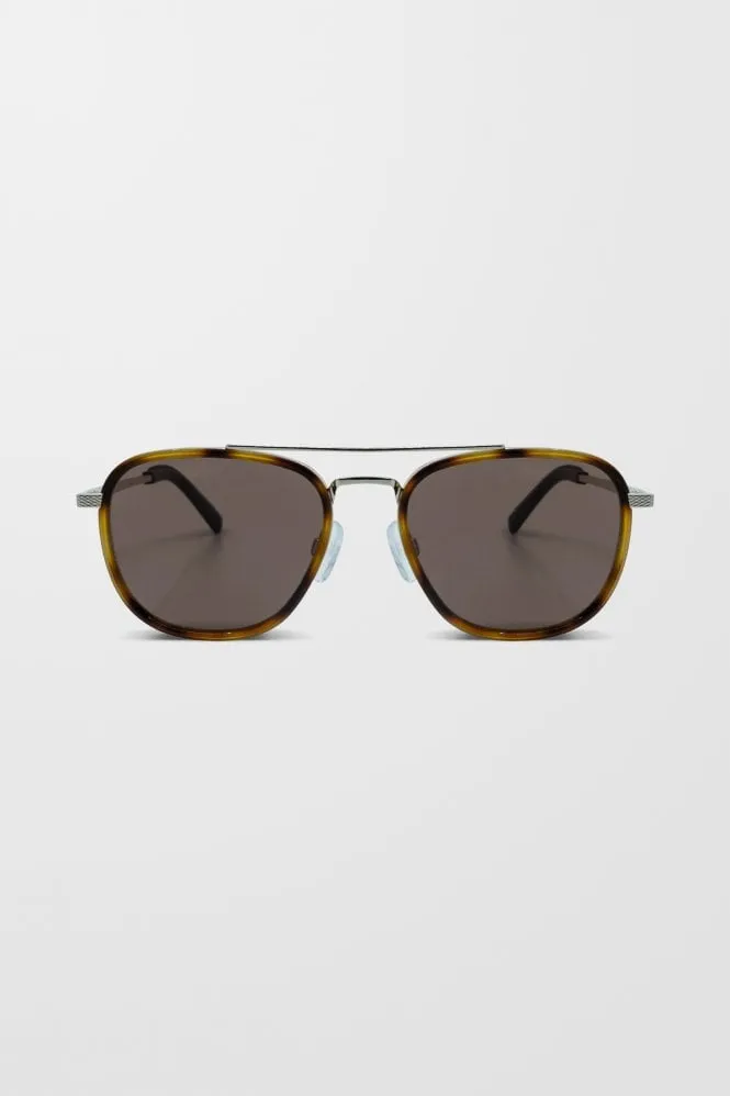 Quentin Sunglasses (in Brown)