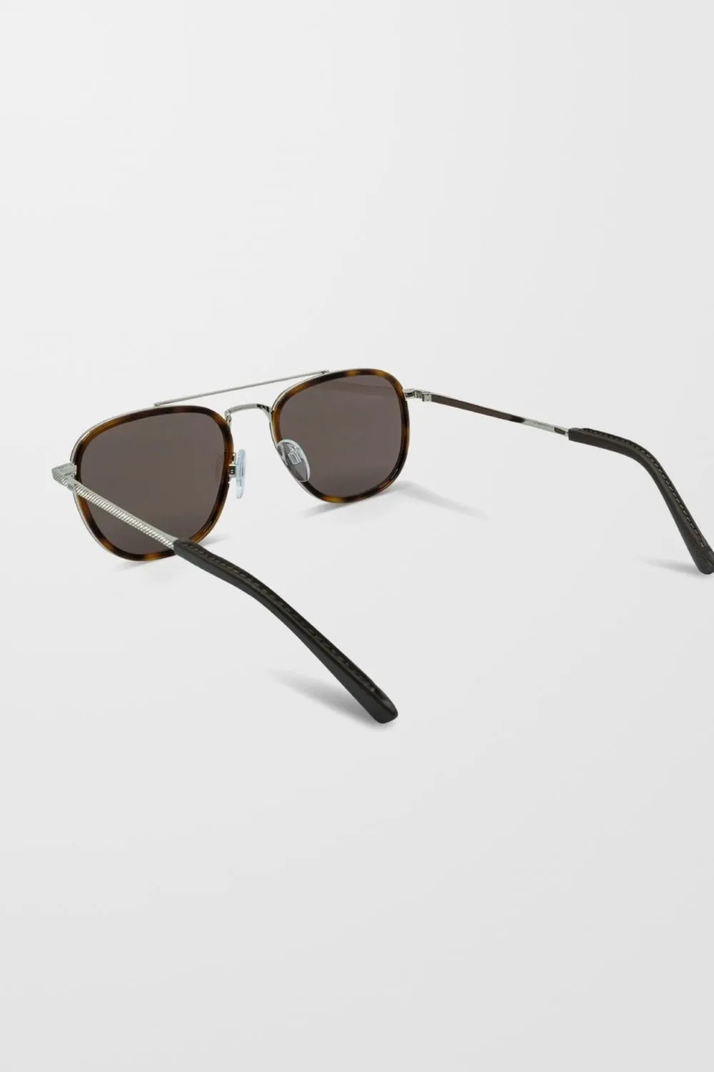 Quentin Sunglasses (in Brown)