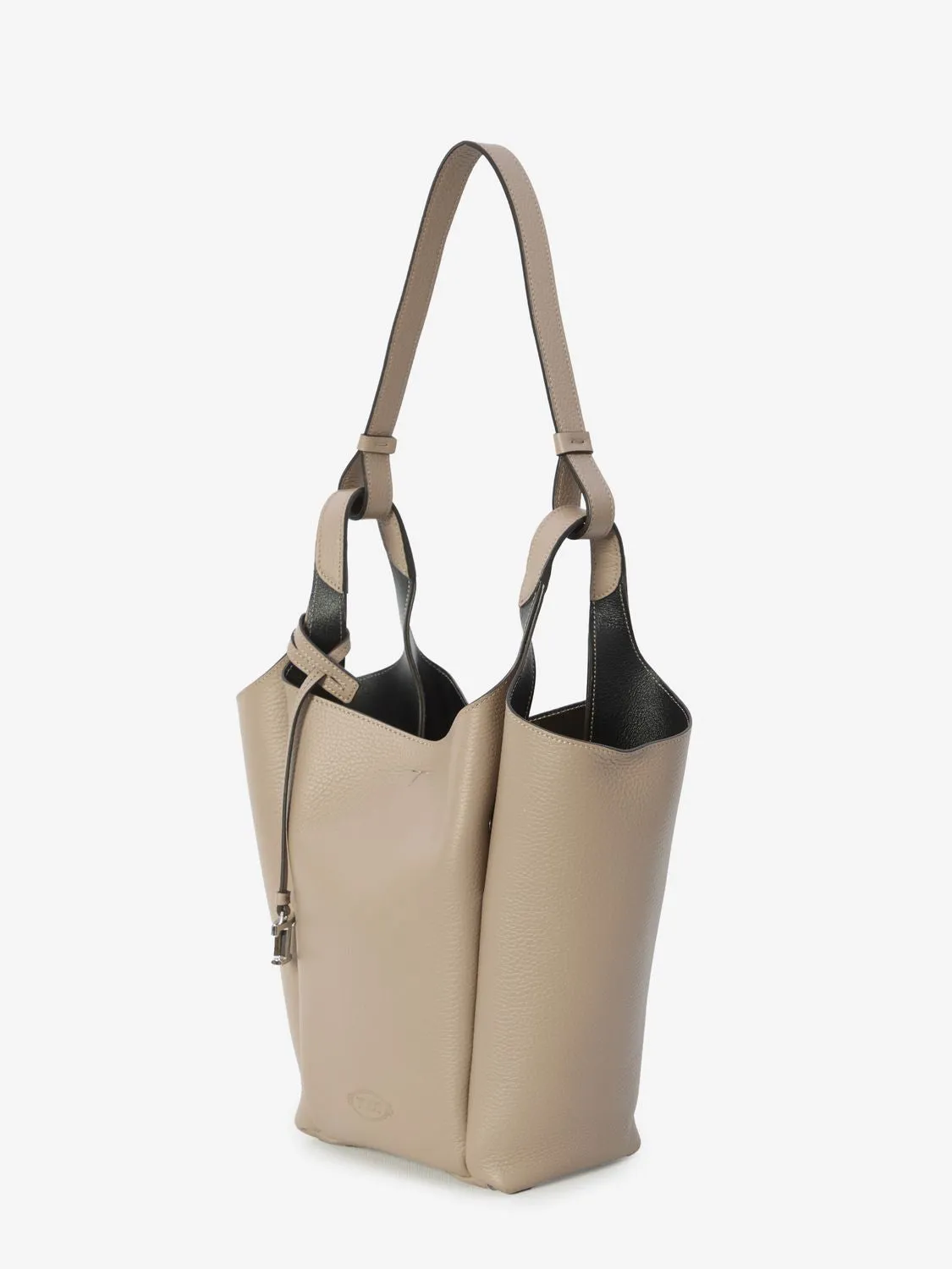 SMALL BUCKET BAG IN LEATHER