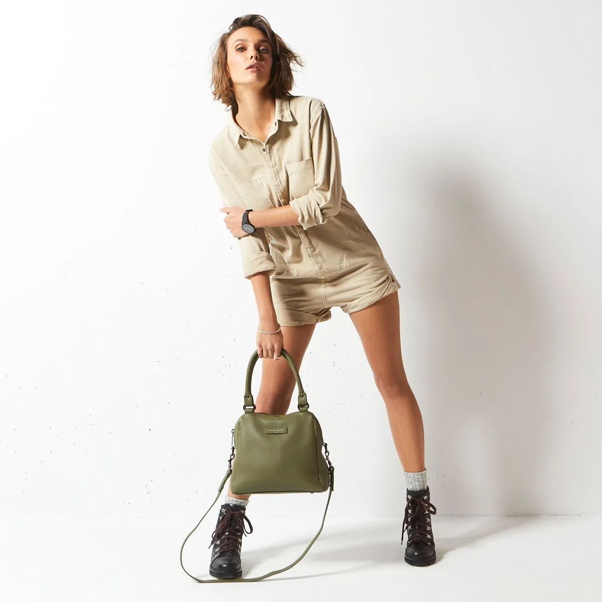 Status Anxiety WOMENS LAST MOUNTAINS LEATHER BAG - KHAKI