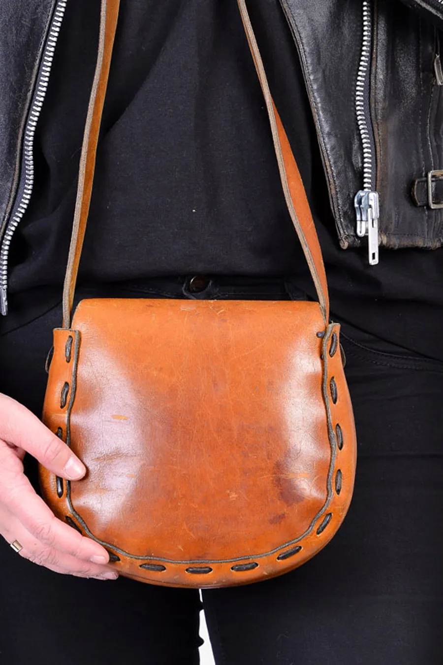 Vintage 1970's Tooled Leather Shoulder Bag - Brick Vintage