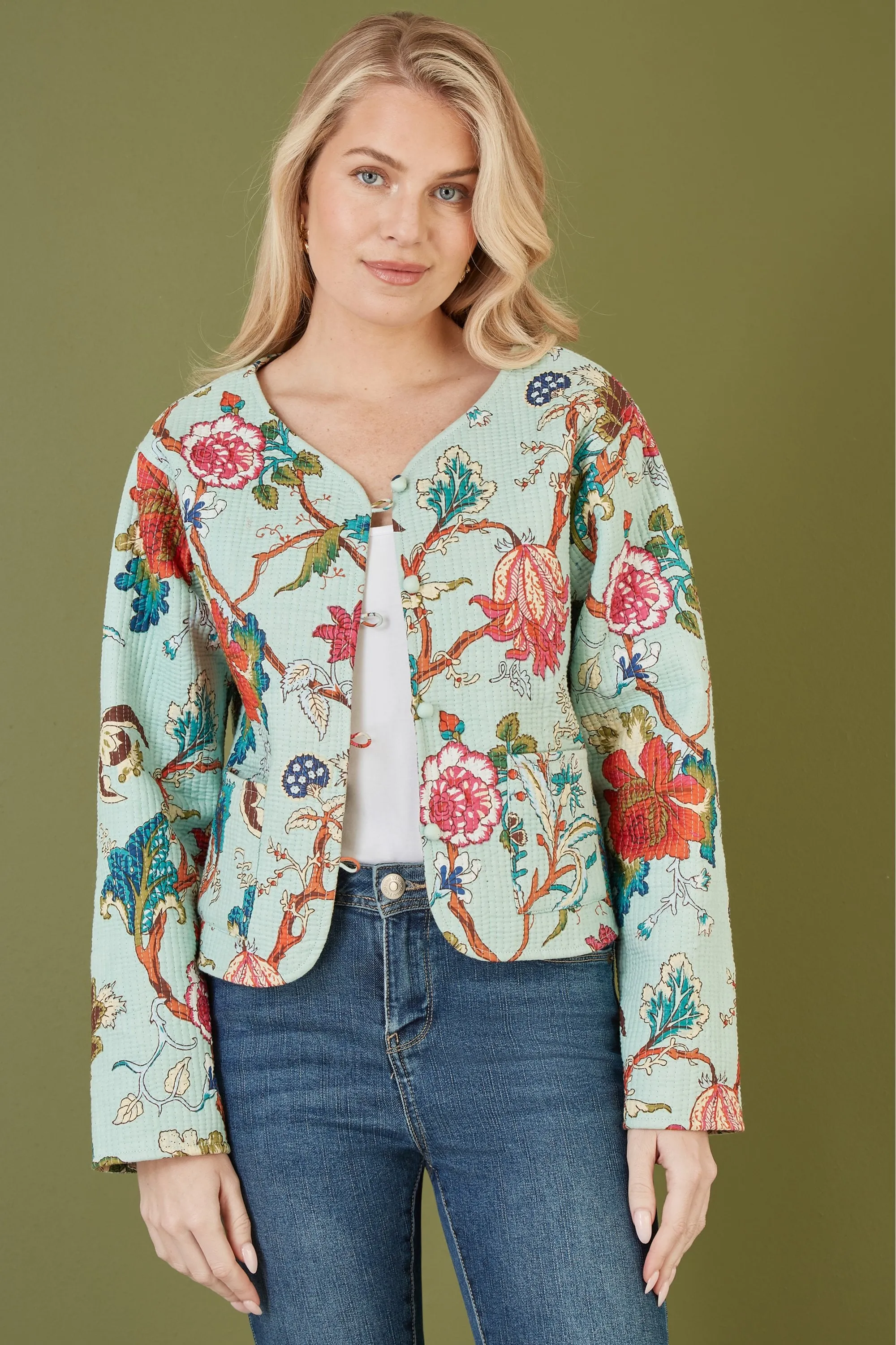 Yumi Blue Floral Print Reversible Cotton Cropped Quilted Jacket